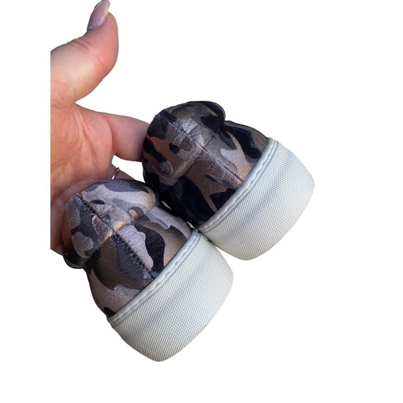 J/Slides Ariana Women's Slip On's Camo | Size: 7.5 - Picture 5 of 15